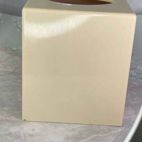 Vintage Garden Angel Tissue Dispenser made in Taiwan - Picture 4 of 9